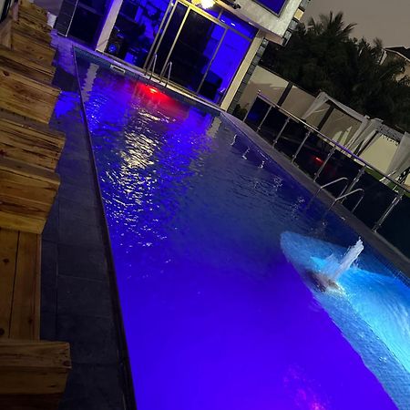 Northwold Hotel Sotuom Екстер'єр фото