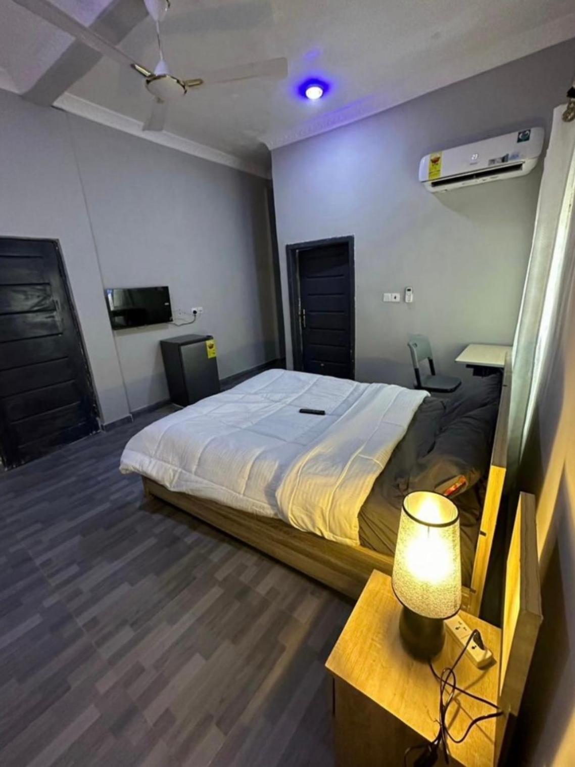Northwold Hotel Sotuom Екстер'єр фото